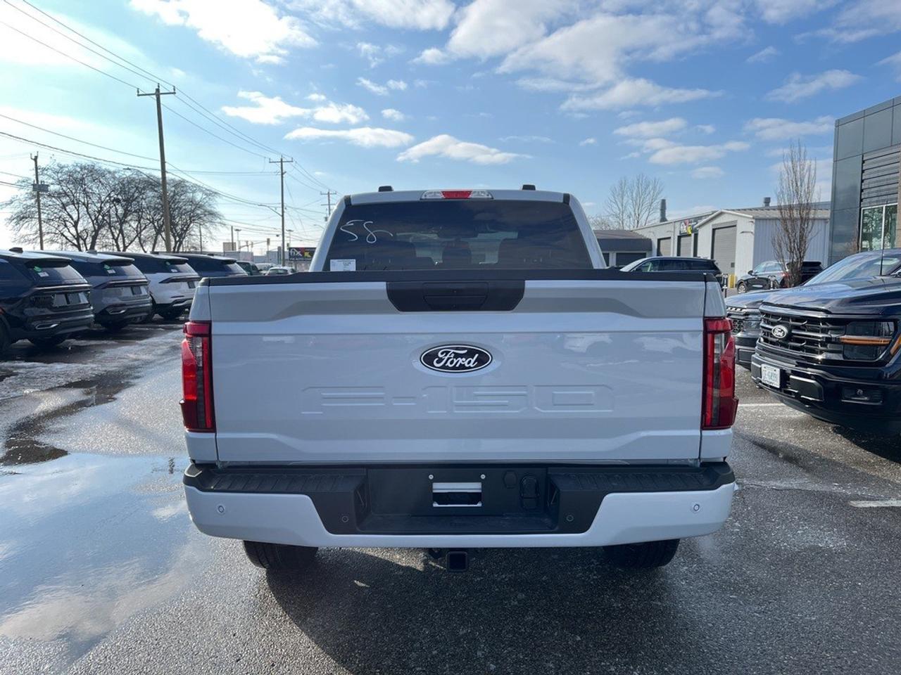 2025 Ford F-150 STX 4WD SuperCrew 5.5' Box Photo2