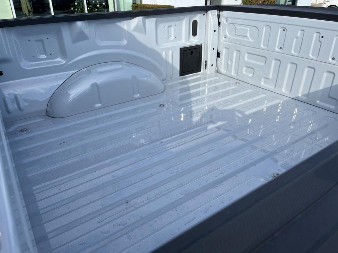 2025 Ford F-150 STX 4WD SuperCrew 5.5' Box Photo