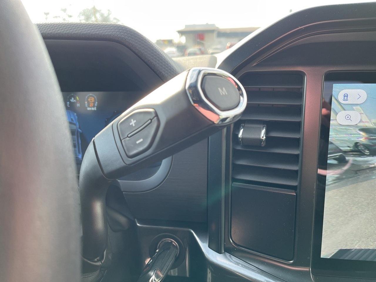 2025 Ford F-150 STX 4WD SuperCrew 5.5' Box Photo