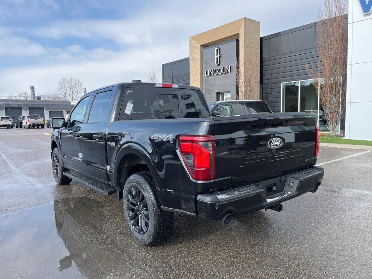 2026 Ford F-150 XLT 4WD SuperCrew 5.5' Box Photo