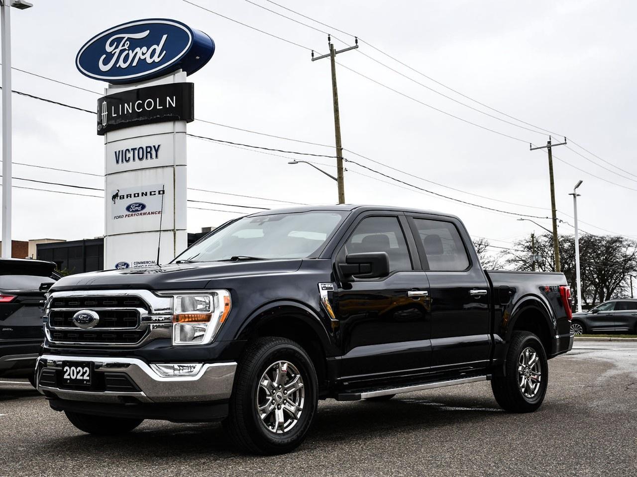 2022 Ford F-150 XLT 4WD SuperCrew 5.5' Box Photo0