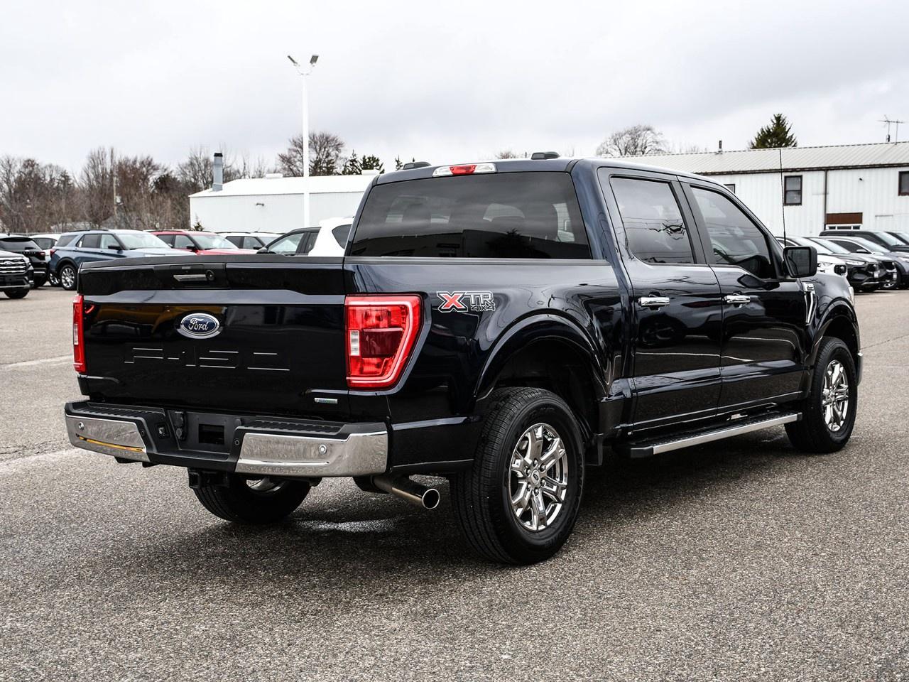 2022 Ford F-150 XLT 4WD SuperCrew 5.5' Box Photo