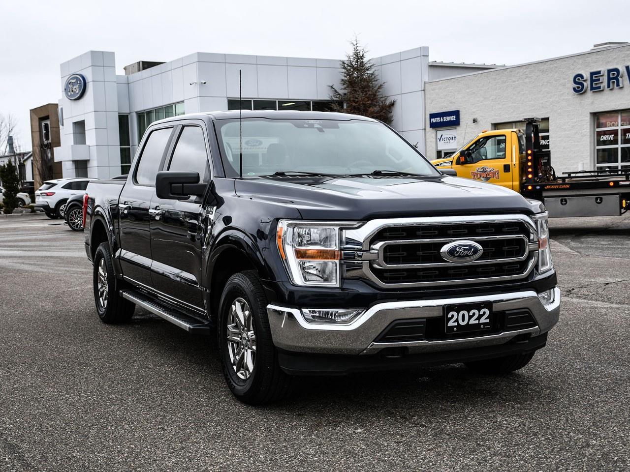 2022 Ford F-150 XLT 4WD SuperCrew 5.5' Box Photo