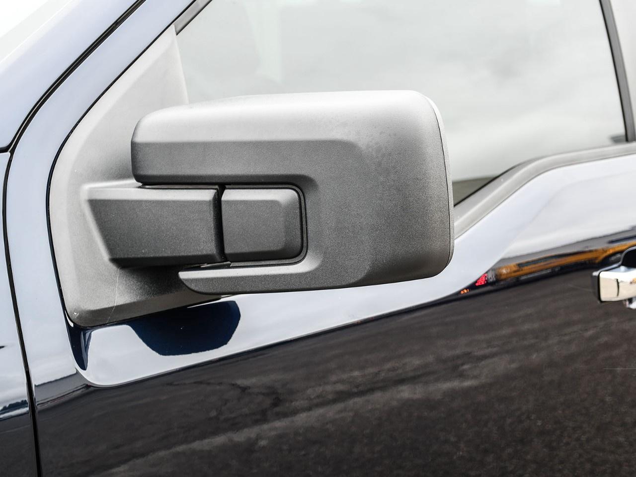 2022 Ford F-150 XLT 4WD SuperCrew 5.5' Box Photo