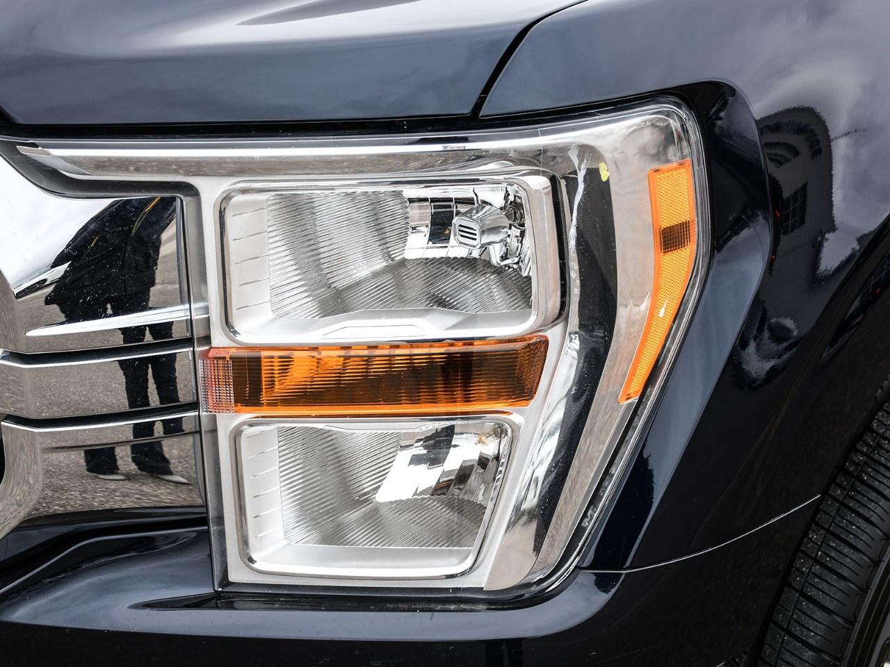 2022 Ford F-150 XLT 4WD SuperCrew 5.5' Box Photo