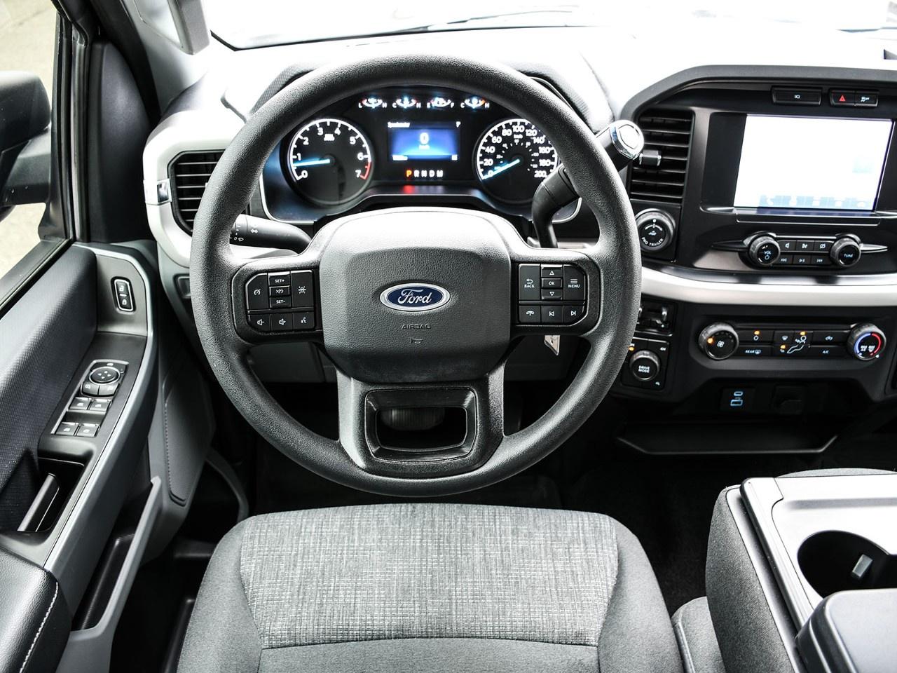 2022 Ford F-150 XLT 4WD SuperCrew 5.5' Box Photo