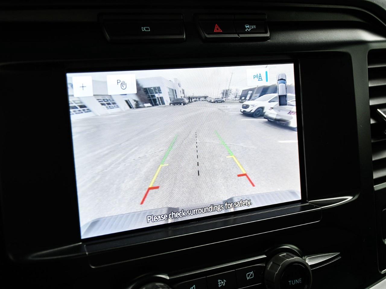 2022 Ford F-150 XLT 4WD SuperCrew 5.5' Box Photo