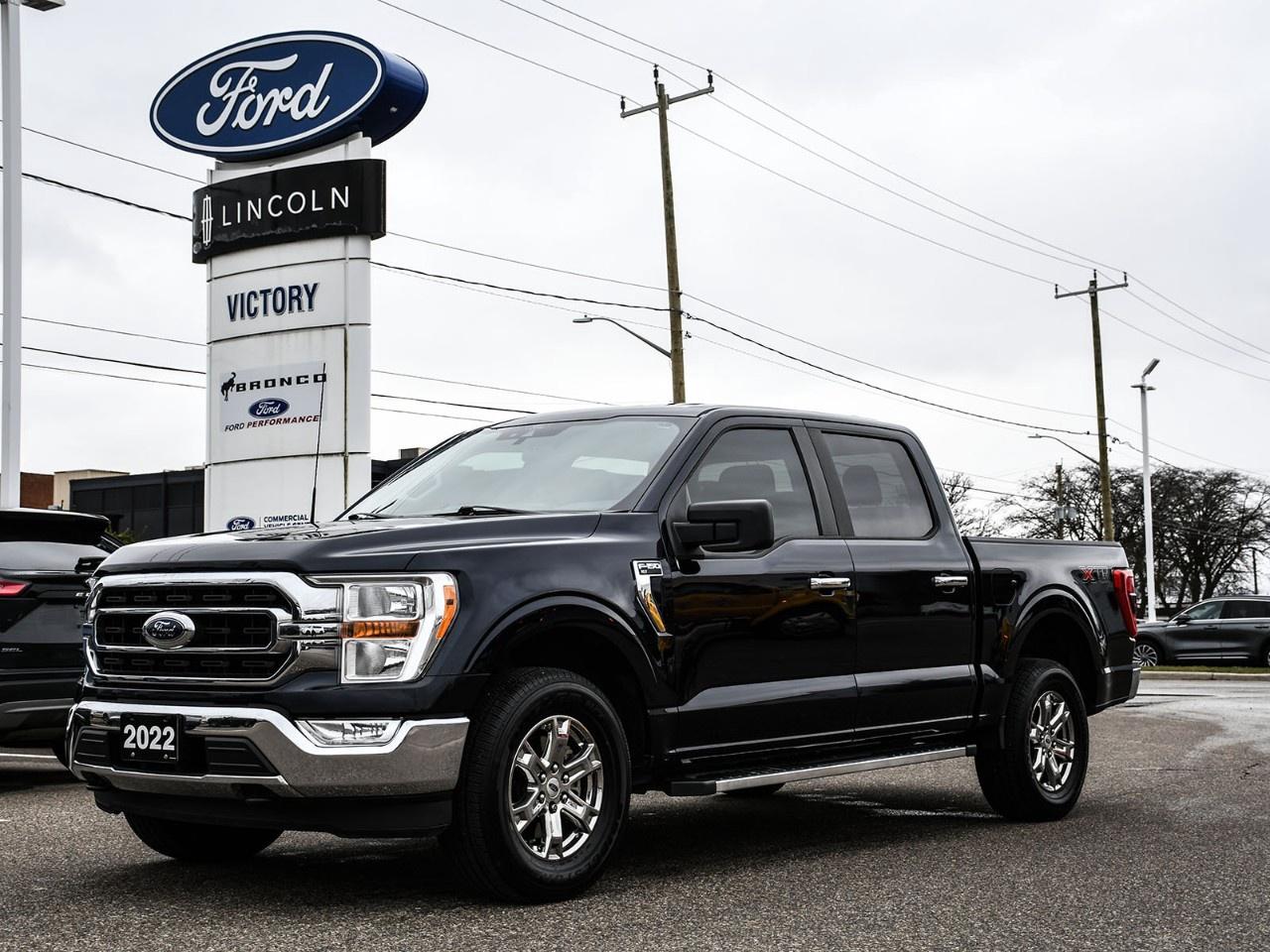 2022 Ford F-150 XLT 4WD SuperCrew 5.5' Box Photo