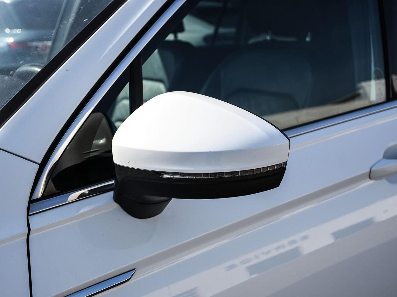 2019 Volkswagen Tiguan Highline 4MOTION Photo