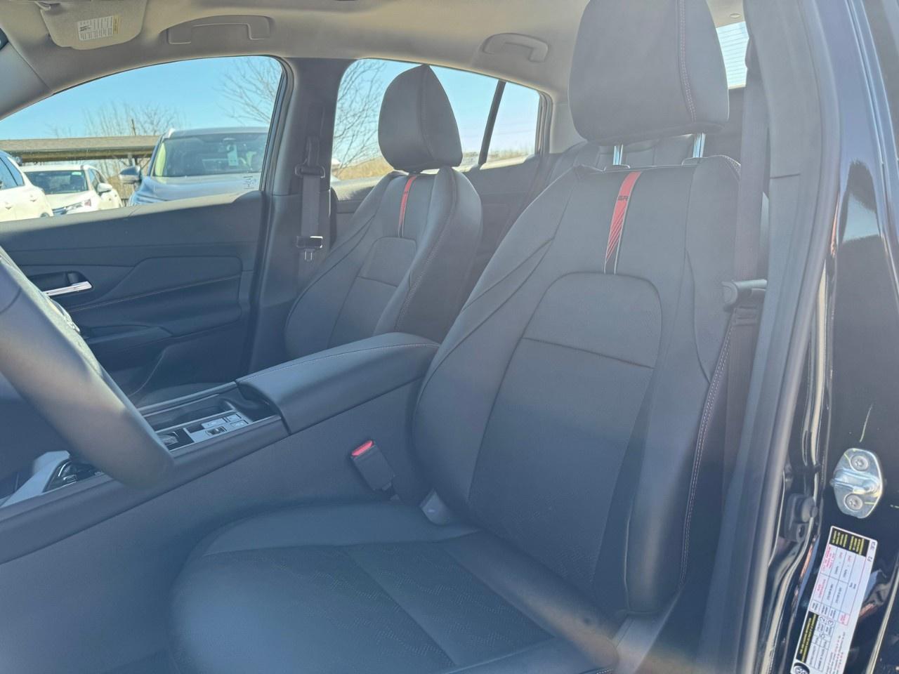 2026 Nissan Sentra SR SEDAN Photo