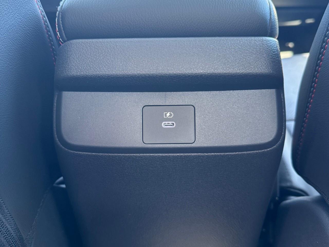 2026 Nissan Sentra SR SEDAN Photo