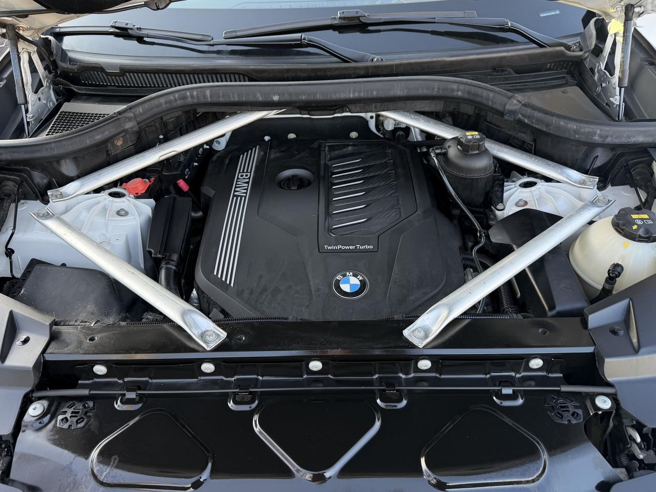 2019 BMW X5 xDrive40i M SPORT|LASERLIGHTS|CRYSTAL SHIFTER Photo