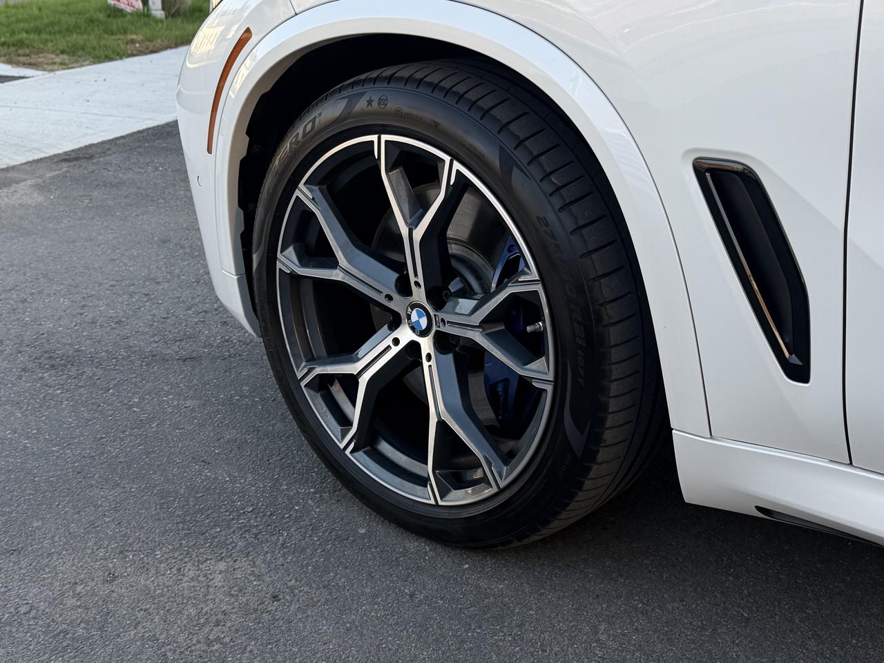 2019 BMW X5 xDrive40i M SPORT|LASERLIGHTS|CRYSTAL SHIFTER Photo