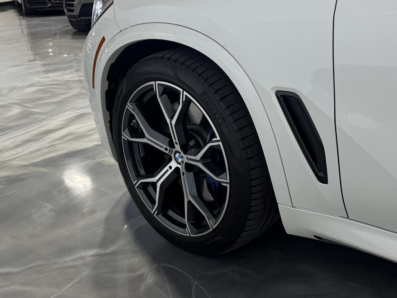 2019 BMW X5 xDrive40i M SPORT|LASERLIGHTS|CRYSTAL SHIFTER Photo
