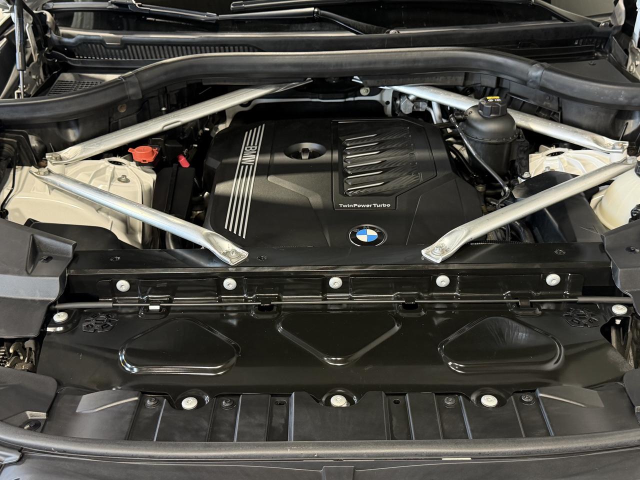 2019 BMW X5 xDrive40i M SPORT|LASERLIGHTS|CRYSTAL SHIFTER Photo