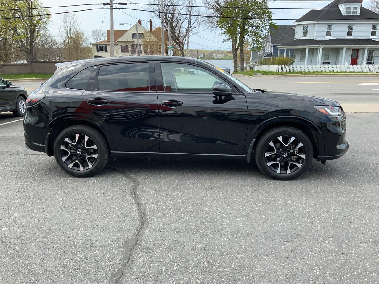 2026 Honda HR-V EX-L Photo