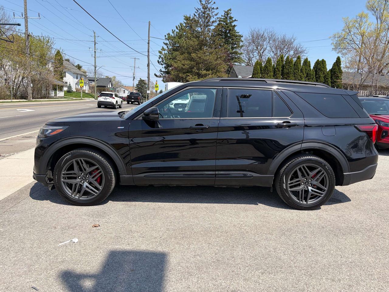 2026 Ford Explorer ST-Line 4WD Photo