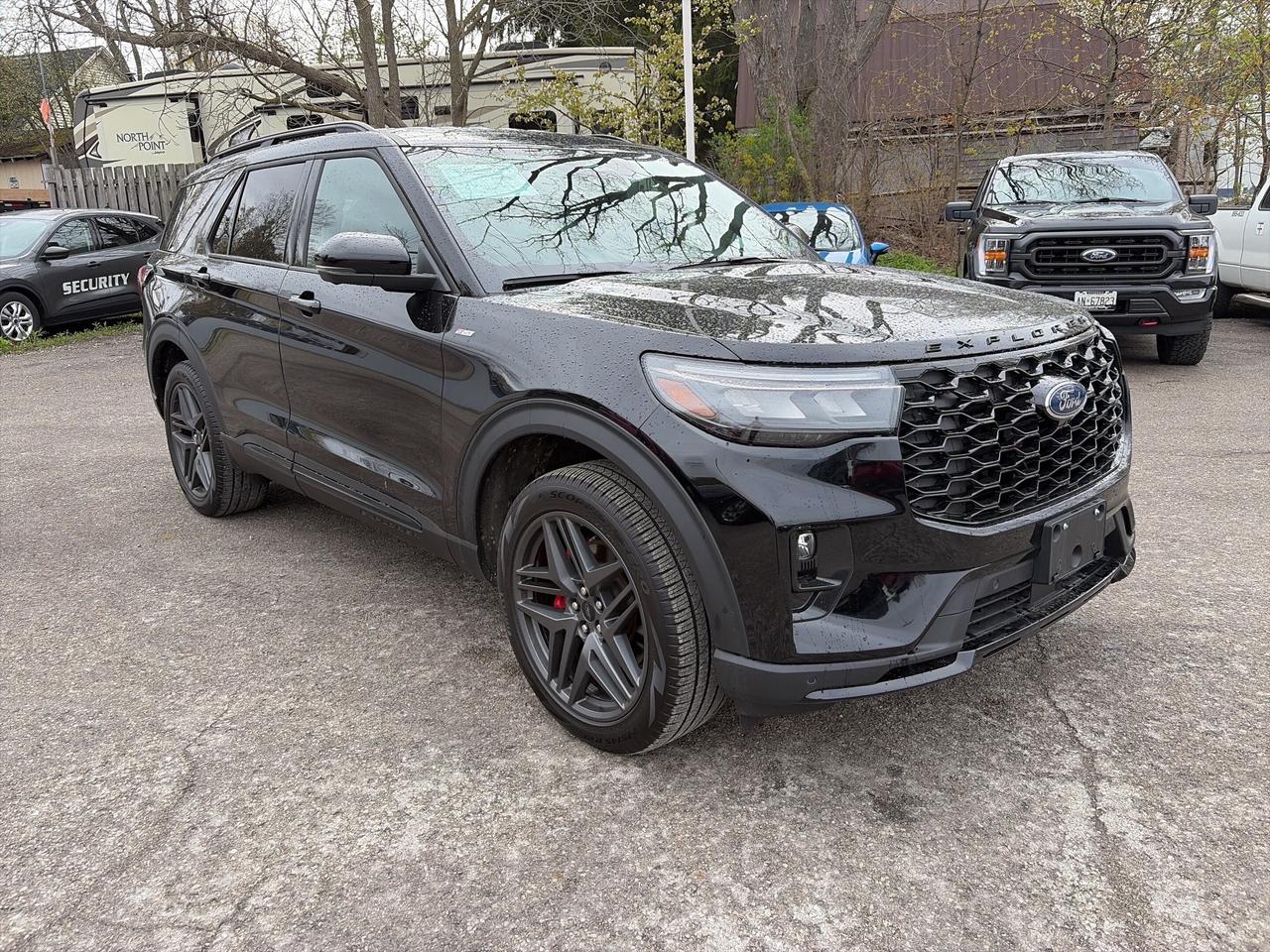 2026 Ford Explorer ST-Line 4WD Photo