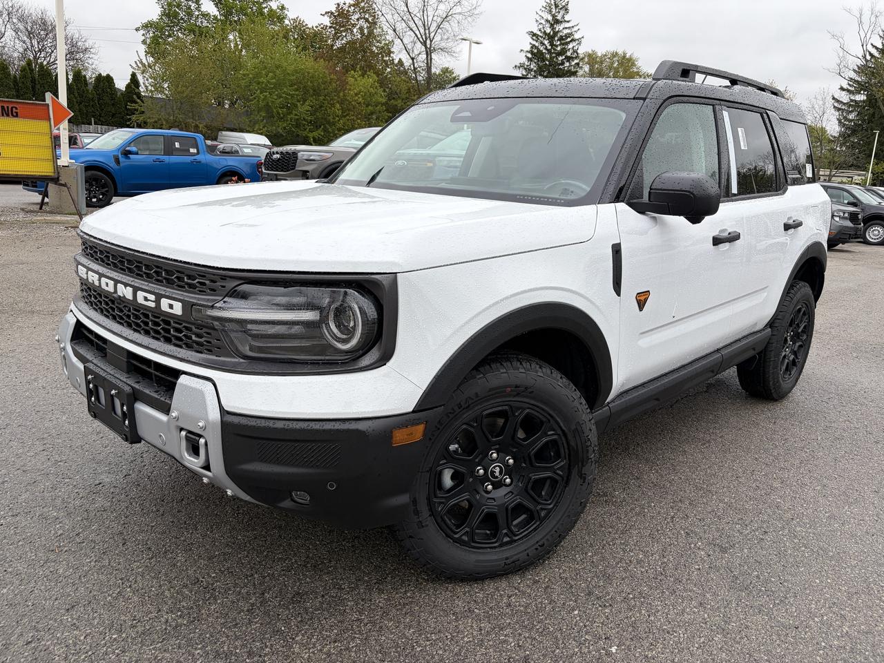 2026 Ford Bronco Sport BADLANDS 4x4 400A Photo