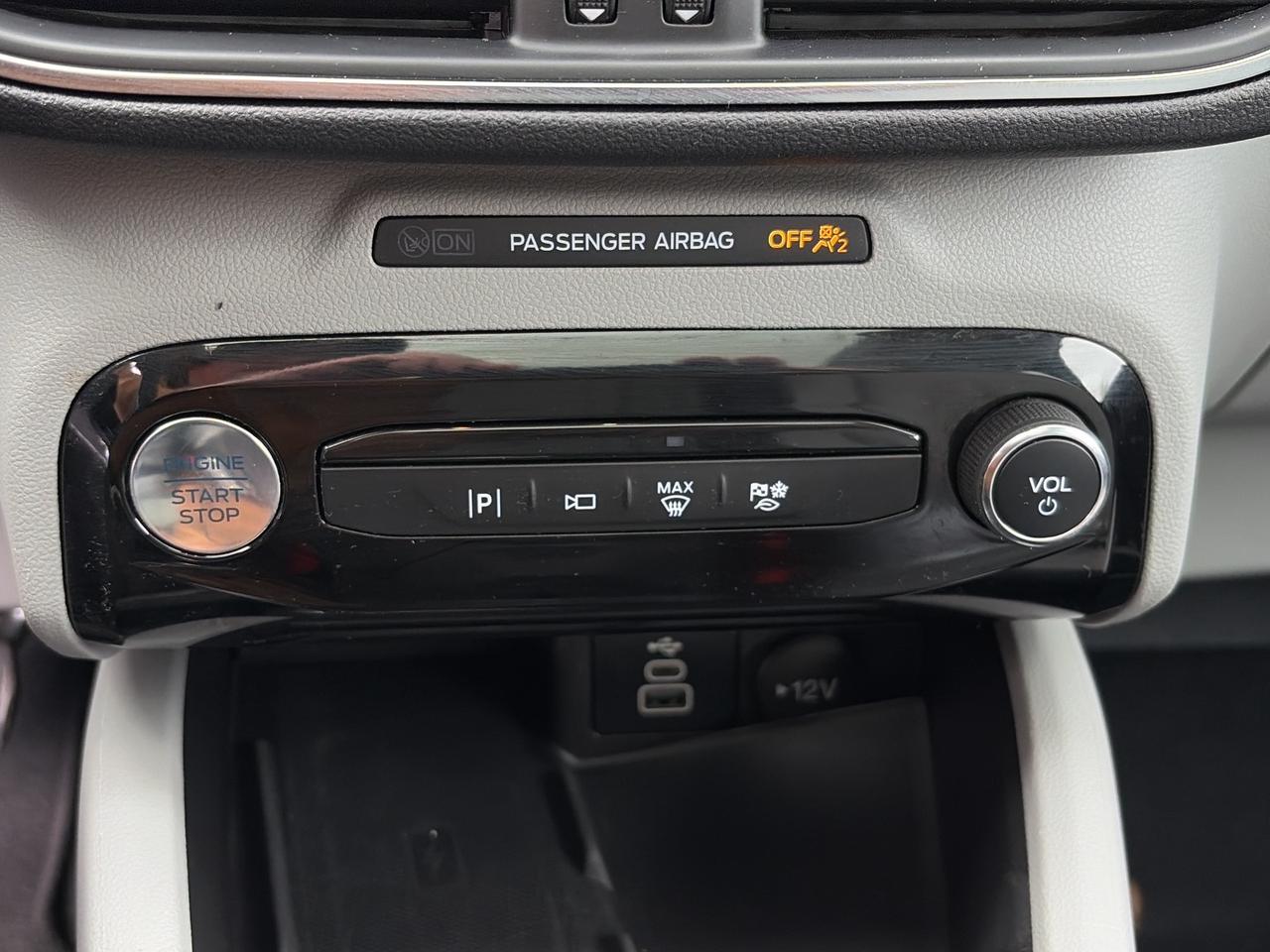 2025 Ford Escape PHEV FWD Photo
