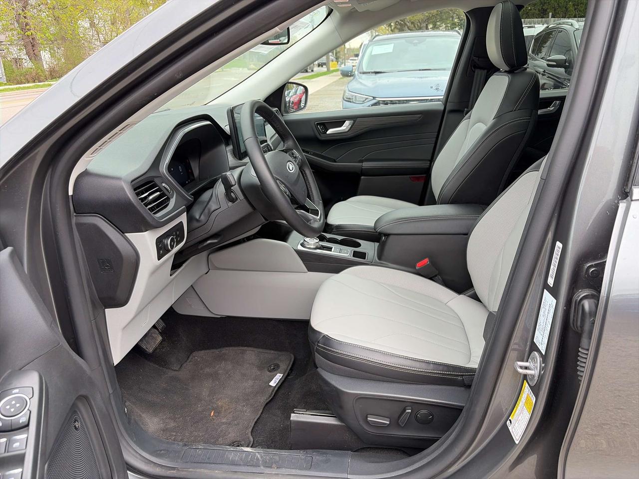 2025 Ford Escape PHEV FWD Photo