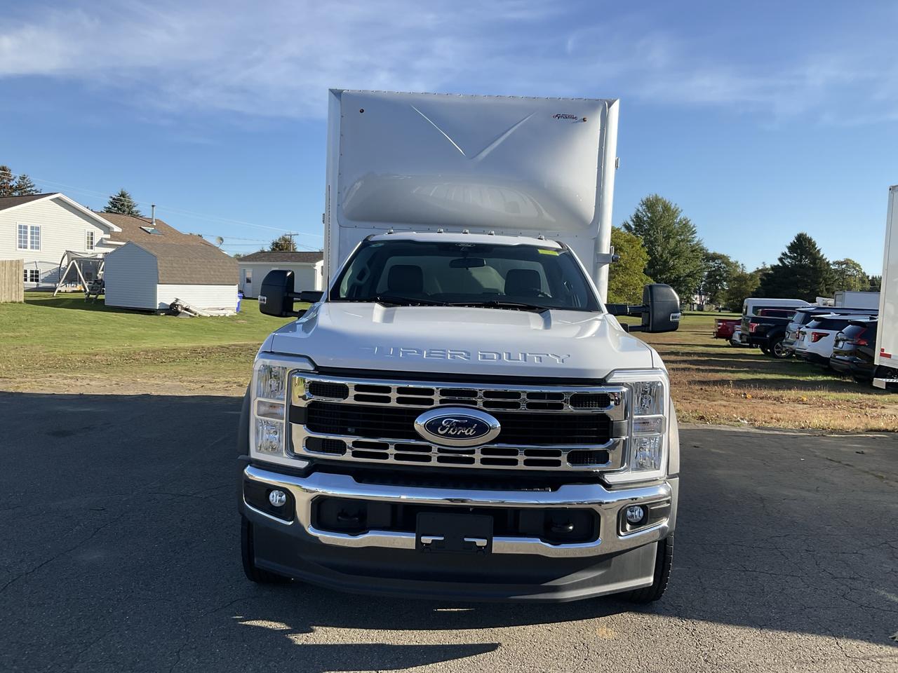 2024 Ford F-550 Super Duty DRW XL Photo1