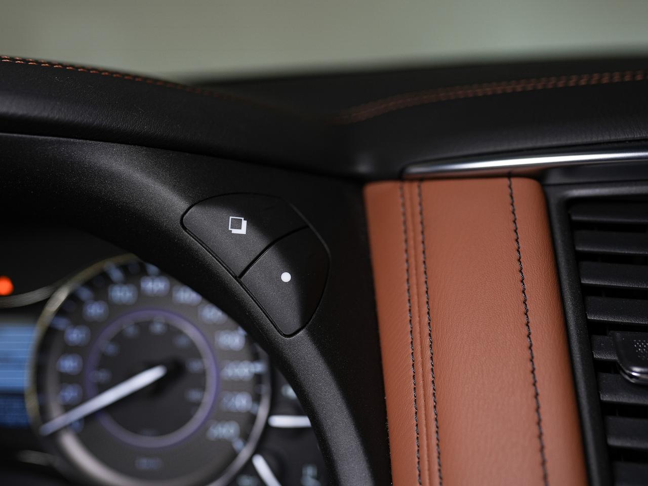 2019 Infiniti QX80 LUXE | 7 PASS | REAR ENTERTAINMENT PKG | 22 IN Photo