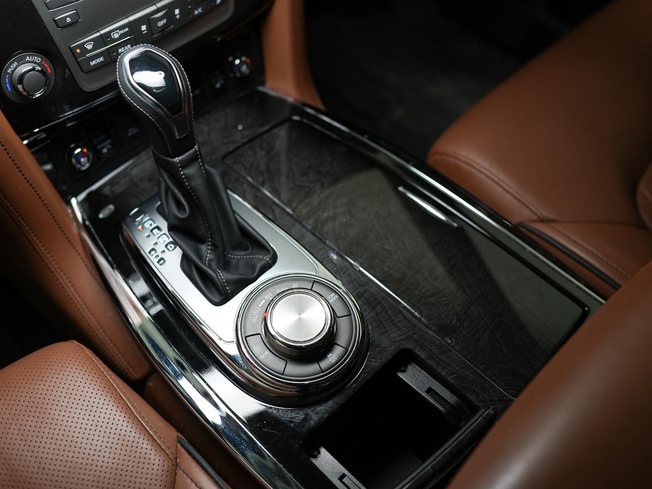 2019 Infiniti QX80 LUXE | 7 PASS | REAR ENTERTAINMENT PKG | 22 IN Photo