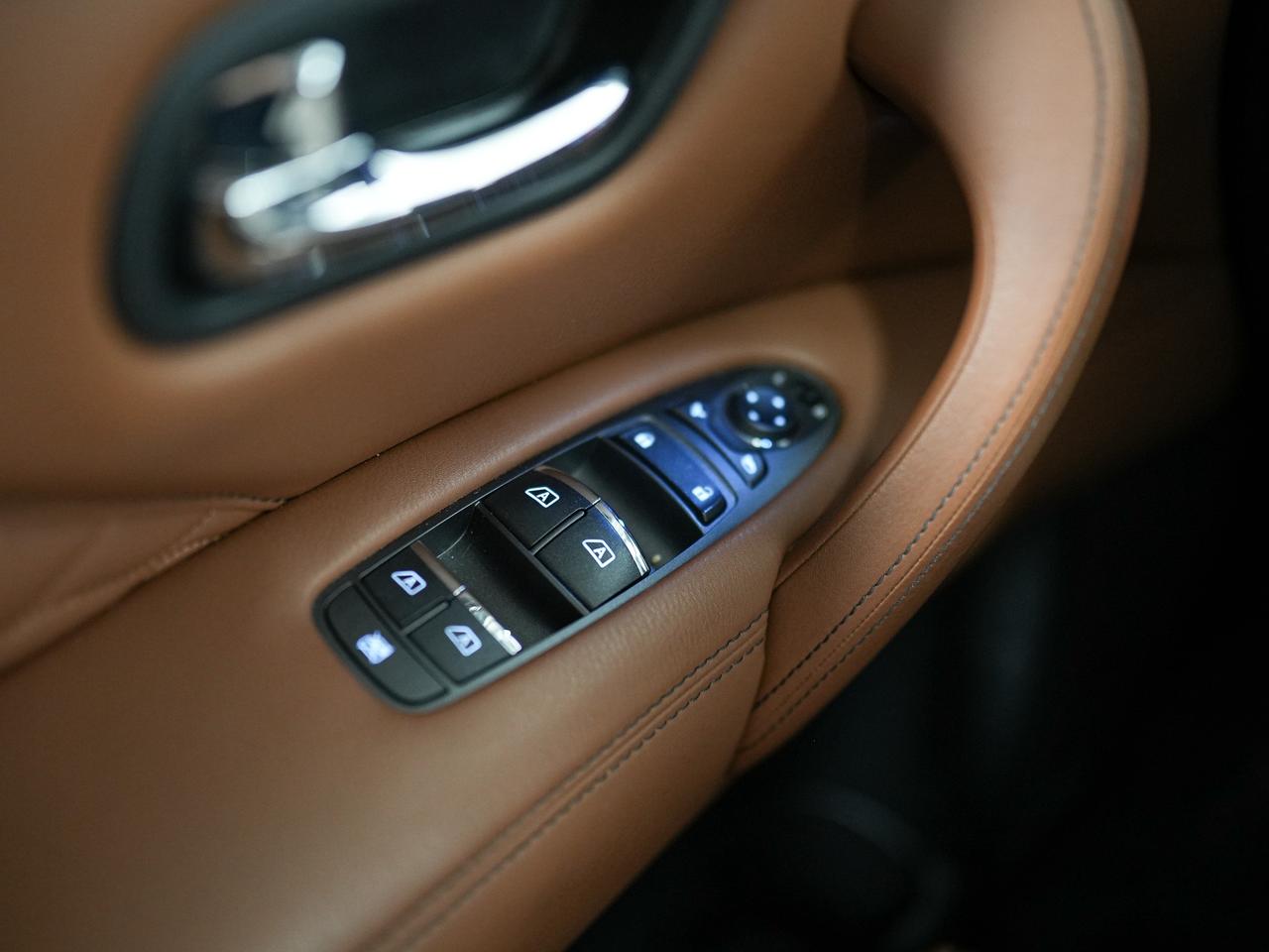 2019 Infiniti QX80 LUXE | 7 PASS | REAR ENTERTAINMENT PKG | 22 IN Photo