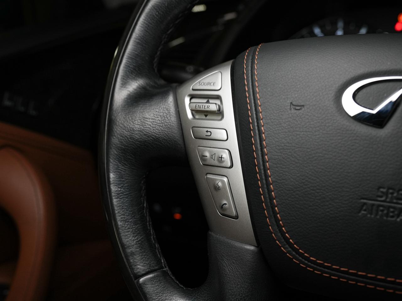 2019 Infiniti QX80 LUXE | 7 PASS | REAR ENTERTAINMENT PKG | 22 IN Photo