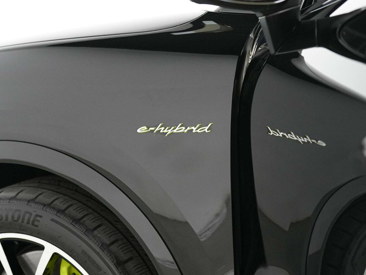 2024 Porsche Cayenne E-HYBRID | PREMIUM PLUS | 21 IN Photo