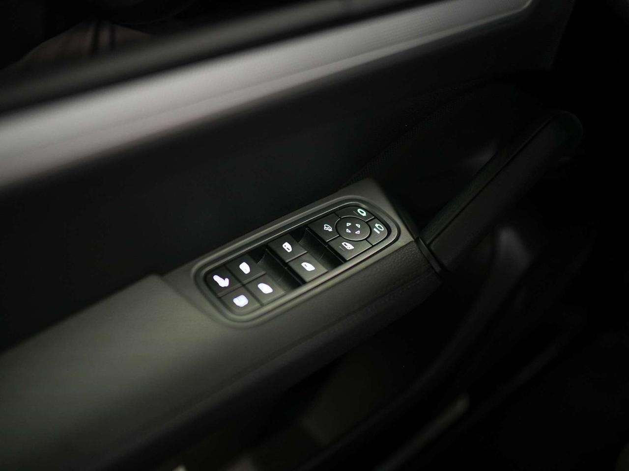 2024 Porsche Cayenne E-HYBRID | PREMIUM PLUS | 21 IN Photo