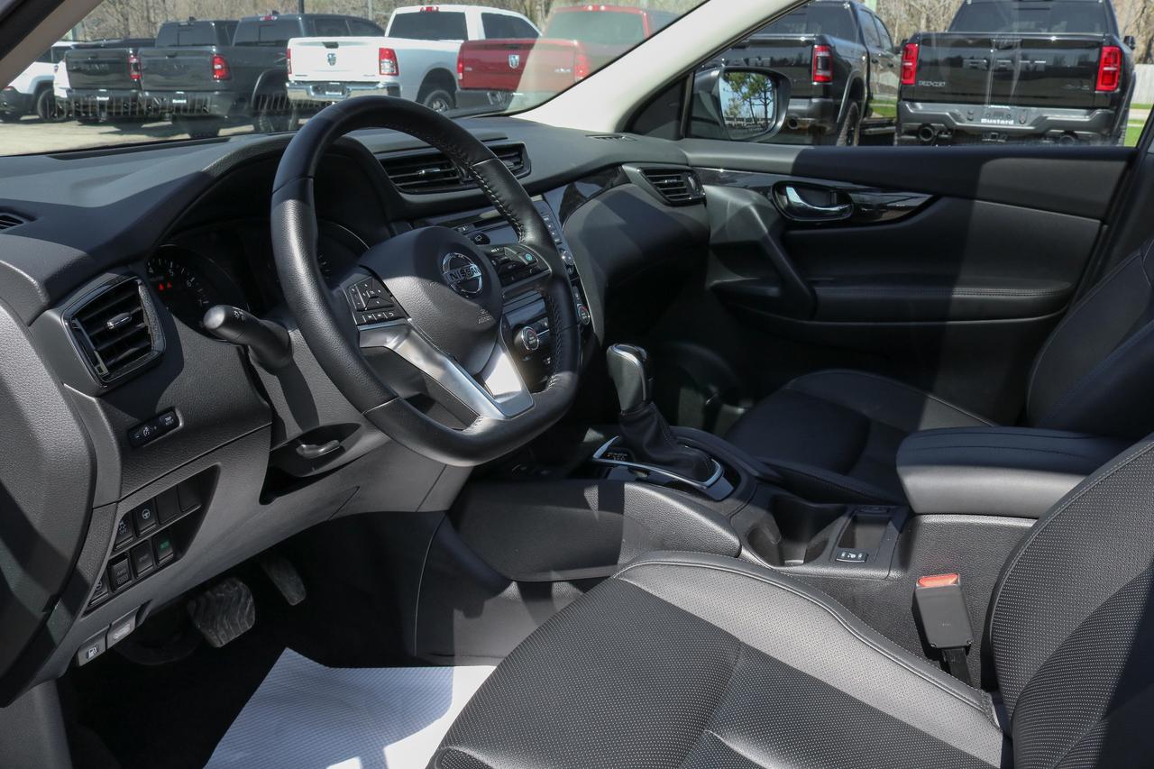 2023 Nissan Qashqai AWD SL CVT Photo