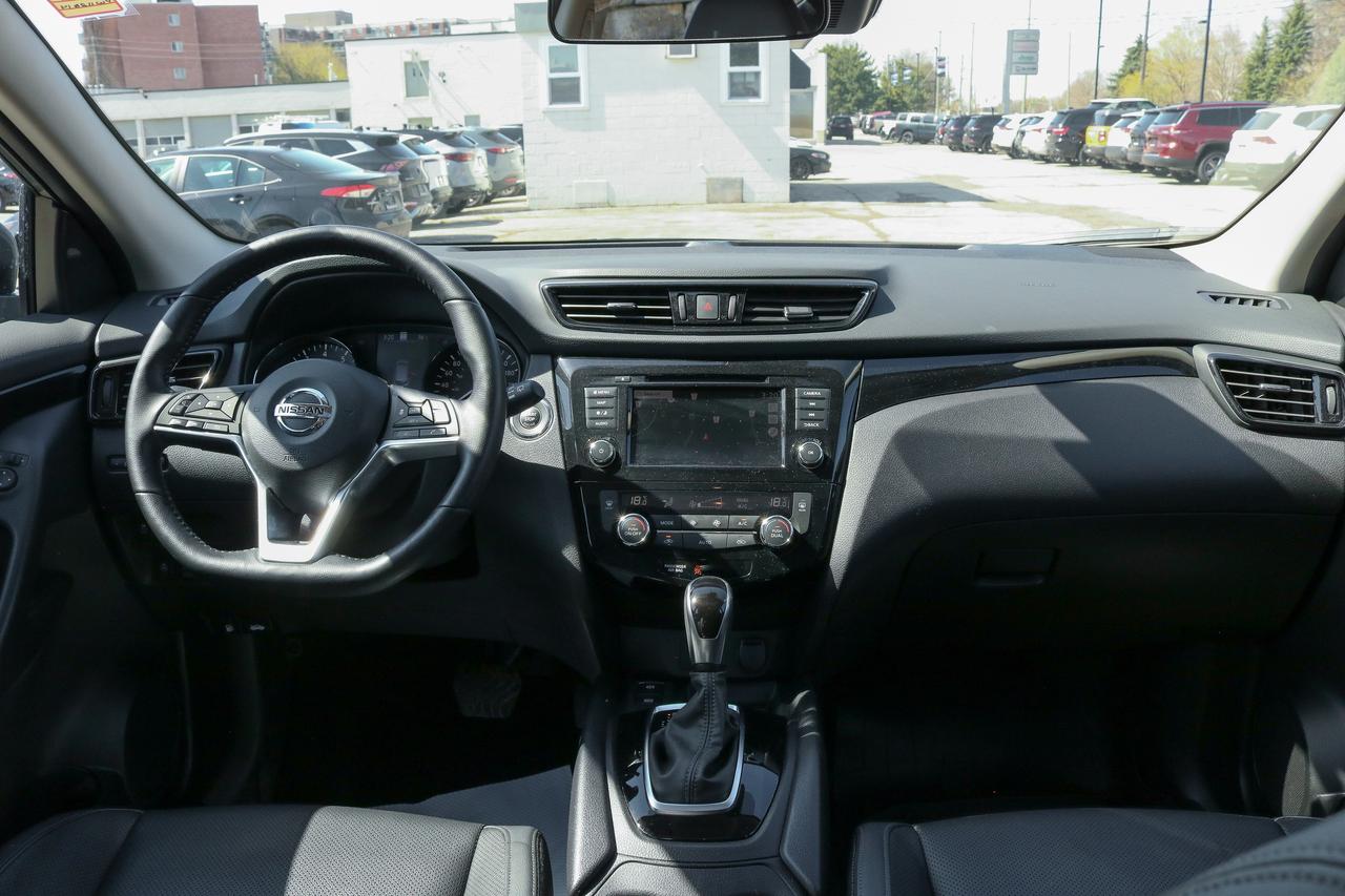 2023 Nissan Qashqai AWD SL CVT Photo