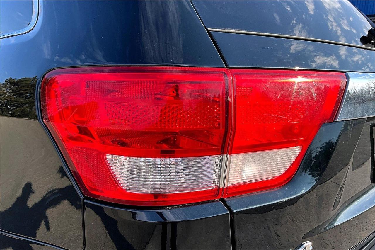 2013 Jeep Grand Cherokee Laredo V6 | AS IS | 4X4 Photo