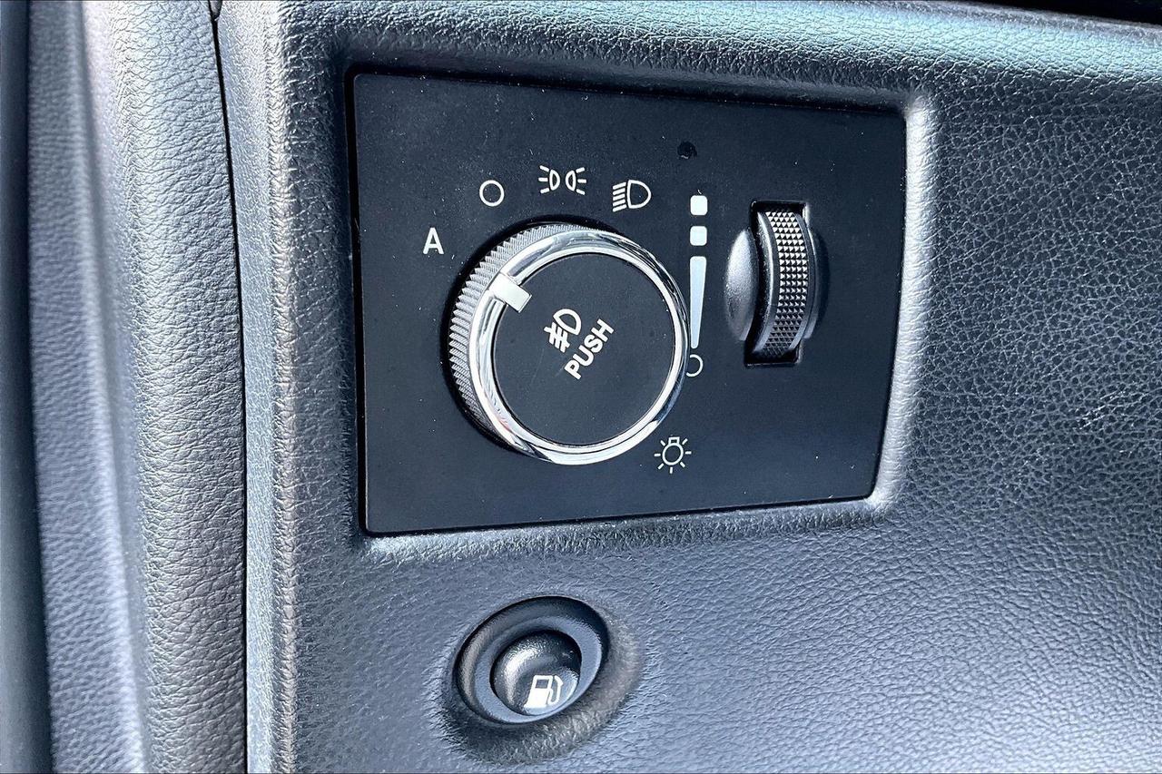 2013 Jeep Grand Cherokee Laredo V6 | AS IS | 4X4 Photo