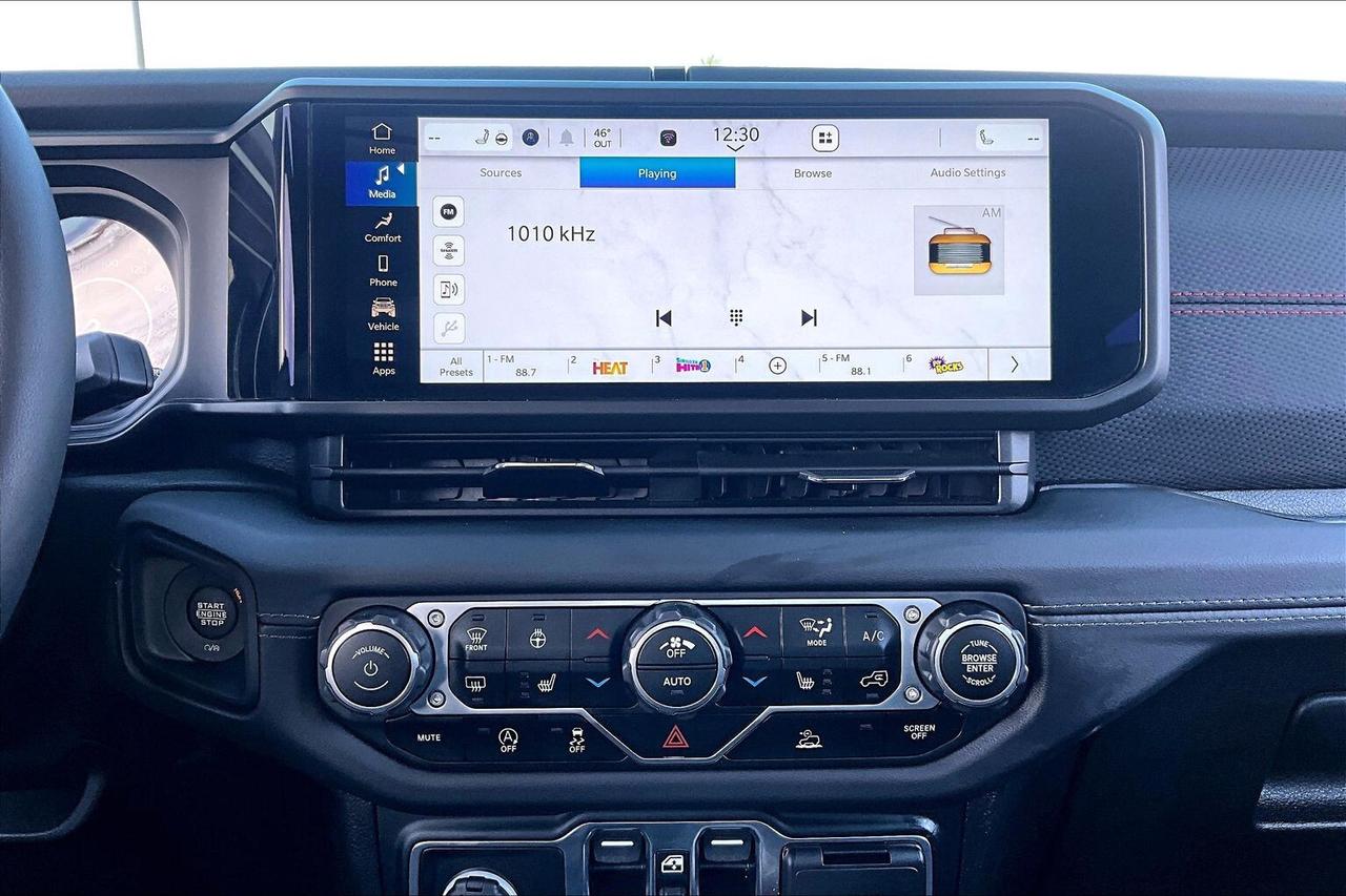 2024 Jeep Wrangler Rubicon V6 | DualTop | Heated Cloth Seats | 4X4 Photo