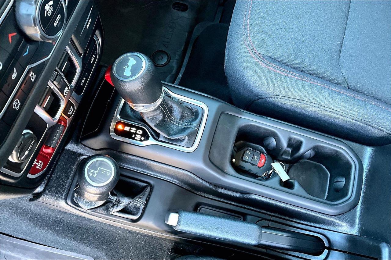 2024 Jeep Wrangler Rubicon V6 | DualTop | Heated Cloth Seats | 4X4 Photo