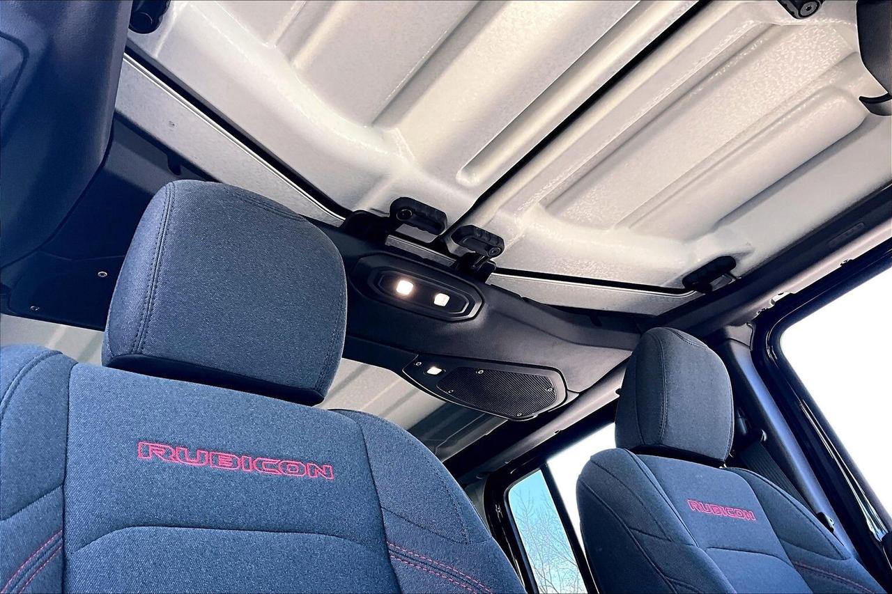 2024 Jeep Wrangler Rubicon V6 | DualTop | Heated Cloth Seats | 4X4 Photo