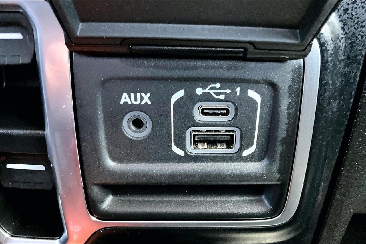 2024 Jeep Wrangler Rubicon V6 | DualTop | Heated Cloth Seats | 4X4 Photo