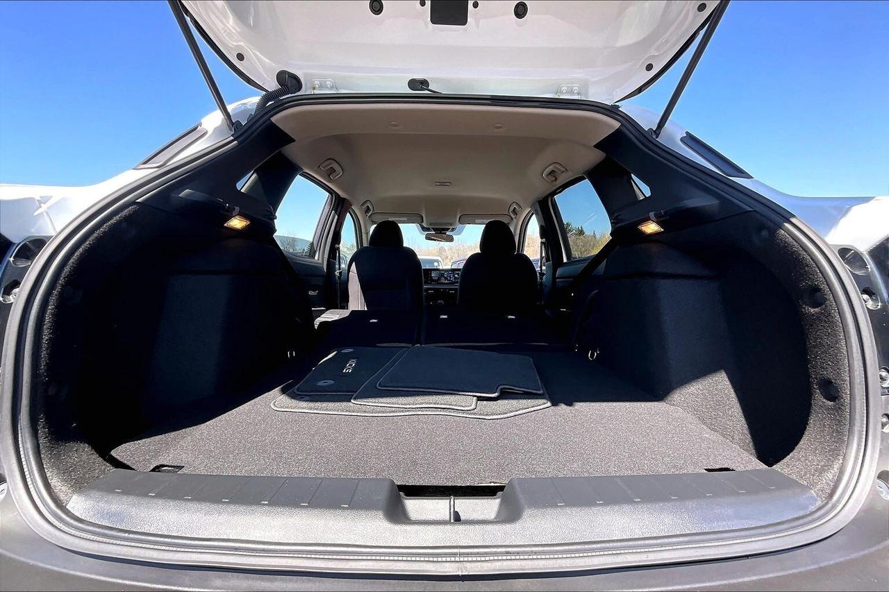 2026 Nissan Kicks SV | Heated Seats | Adaptive Cruise/BlindSpot| AWD Photo