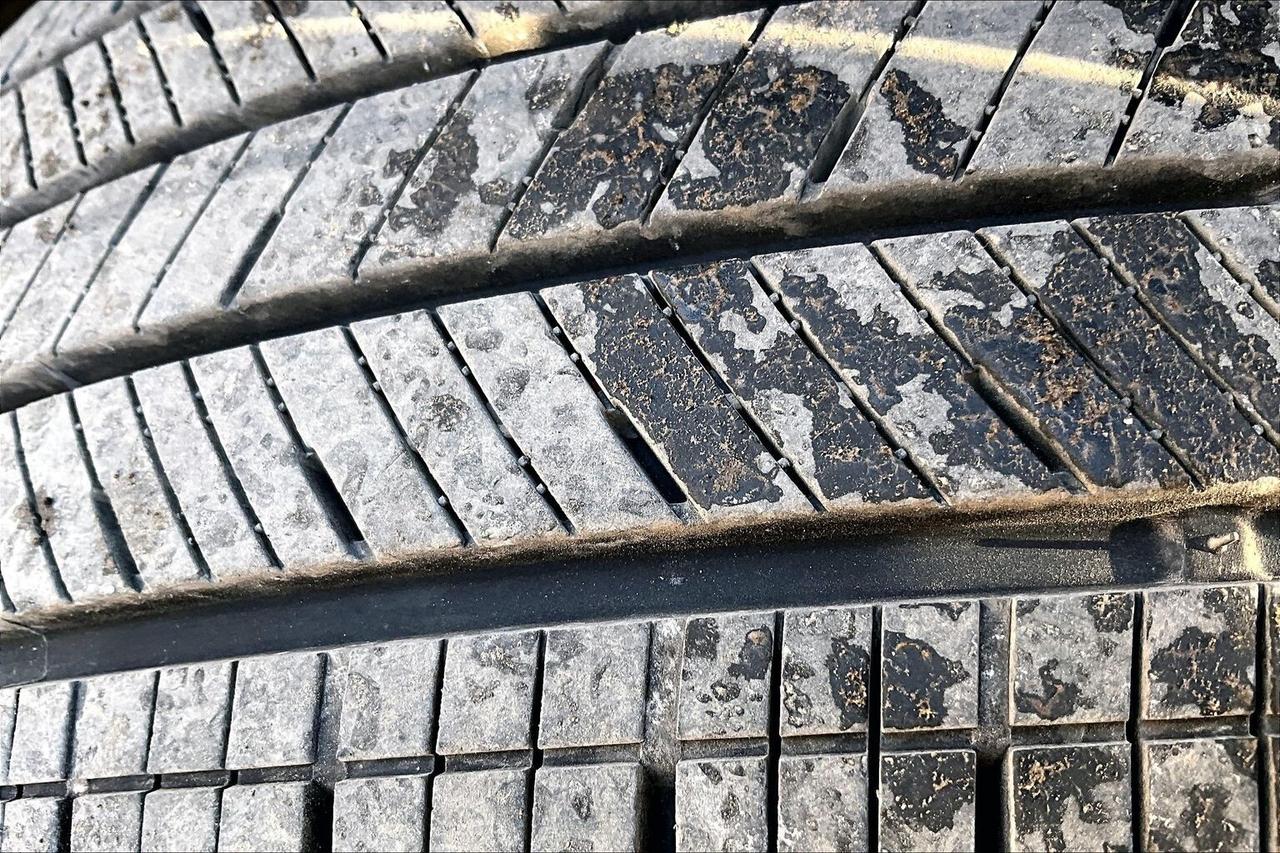 2026 Nissan Kicks SV | Heated Seats | Adaptive Cruise/BlindSpot| AWD Photo