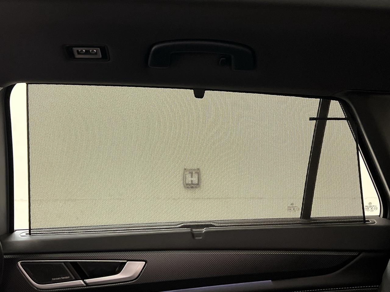 2024 Volkswagen Atlas Cross Sport HIGHLINE AWD | LOW KMS! | HTD LEATHER | PANO ROOF Photo