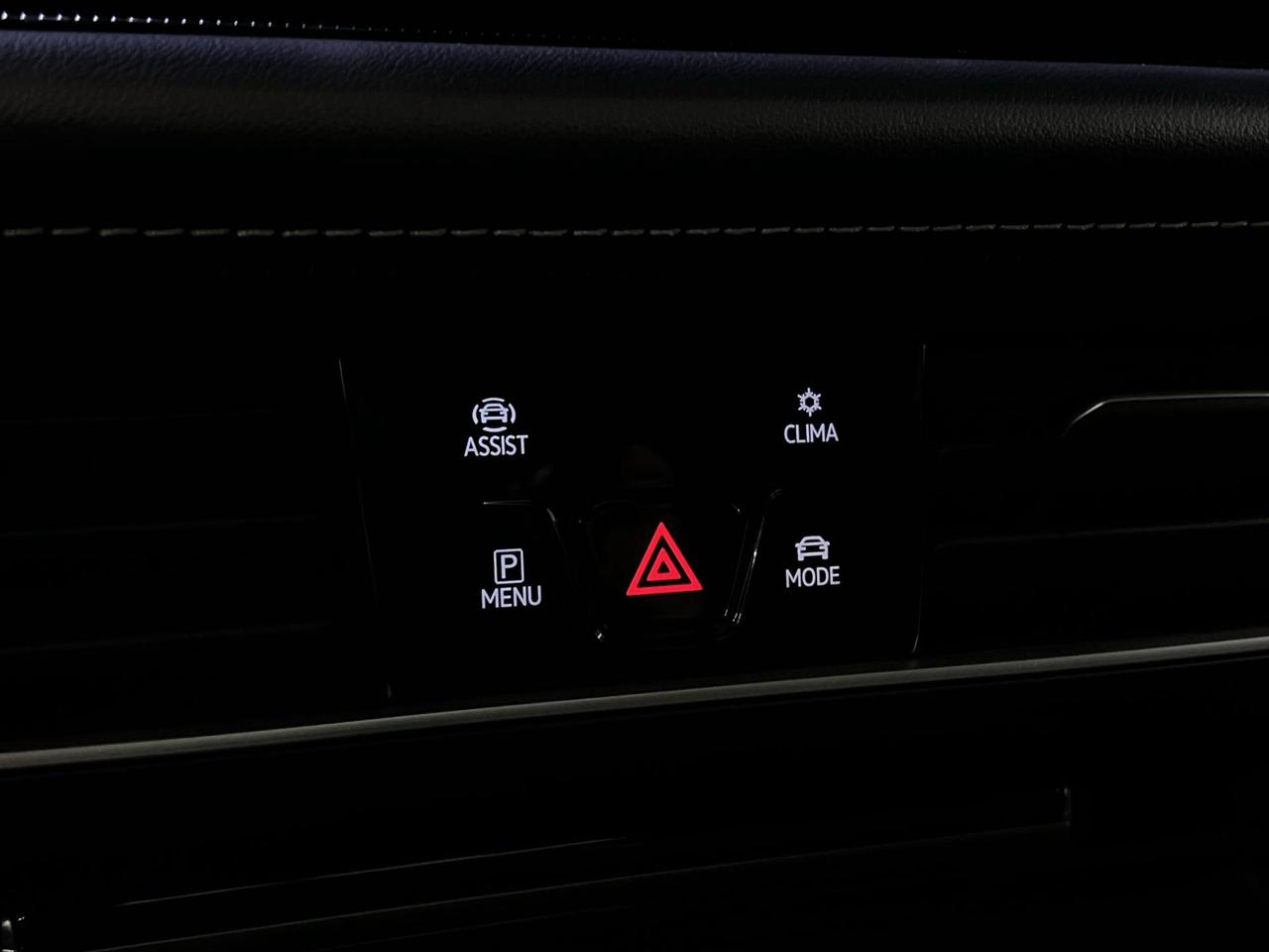 2024 Volkswagen Atlas Cross Sport HIGHLINE AWD | LOW KMS! | HTD LEATHER | PANO ROOF Photo