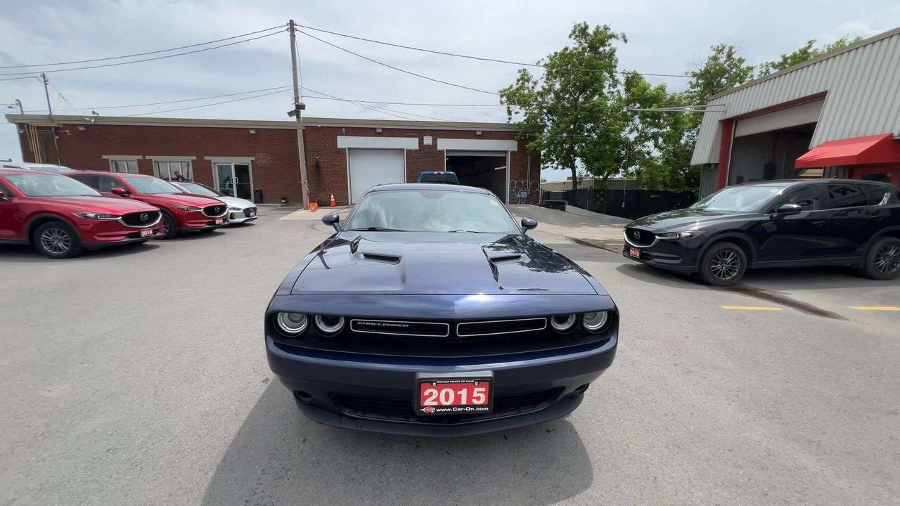 2015 Dodge Challenger SXT | 305HP V6 | HTD SEATS | REMOTE START | NAV Photo