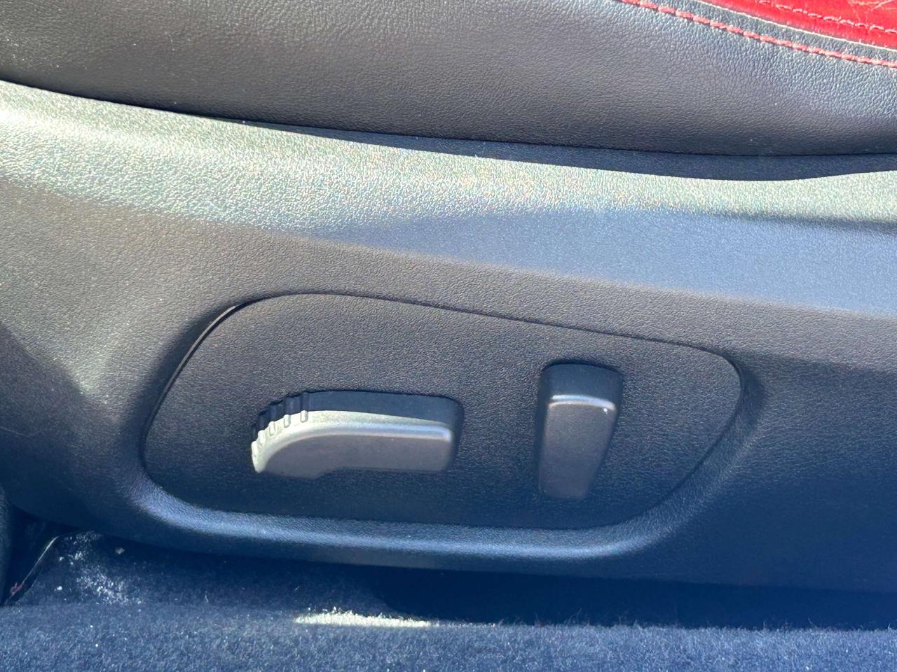 2018 Subaru WRX STI, AWD, 6 SPEED MANUAL, SUNROOF, HEATED SEATS! - Photo #13