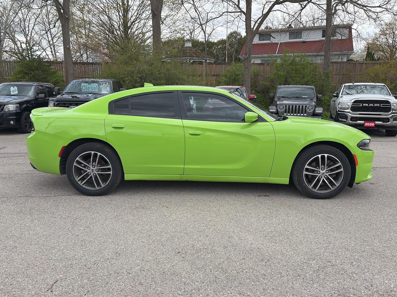 2019 Dodge Charger SXT, AWD, HEATED LEATHER, REMOTE START! - Photo #8
