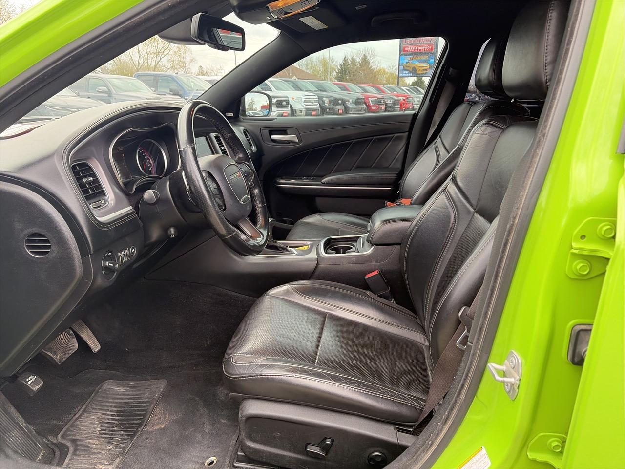 2019 Dodge Charger SXT, AWD, HEATED LEATHER, REMOTE START! - Photo #13
