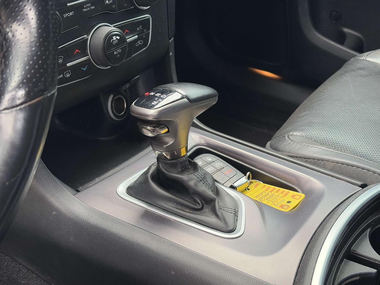 2019 Dodge Charger SXT, AWD, HEATED LEATHER, REMOTE START! - Photo #15