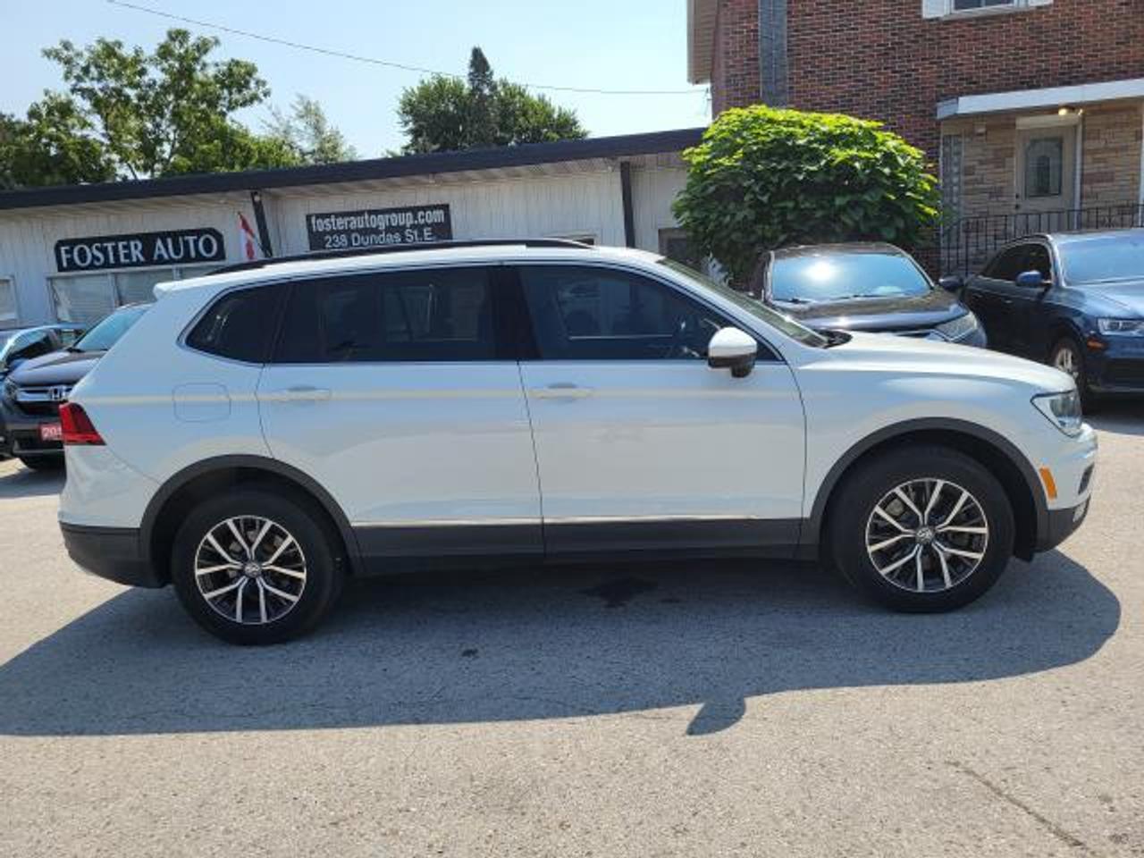 2018 Volkswagen Tiguan COMFORTLINE Photo5
